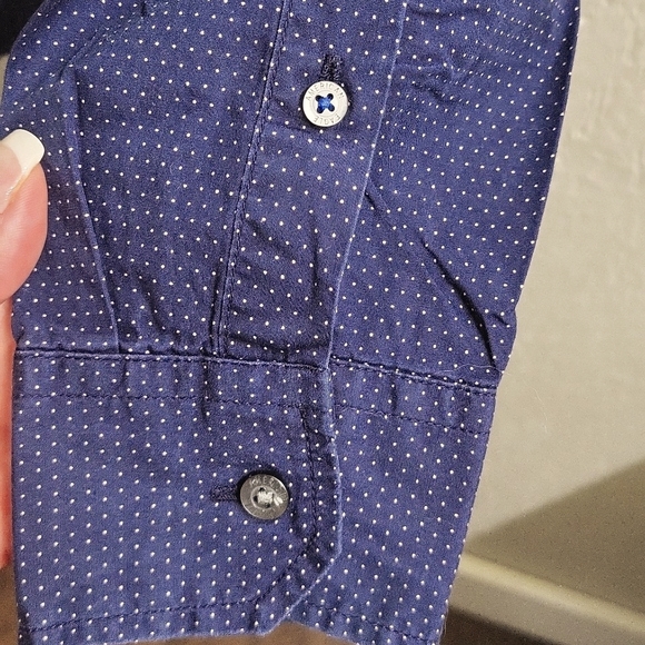 American Eagle Prep Fit Navy Dot Button Down Shirt - Picture 6 of 8